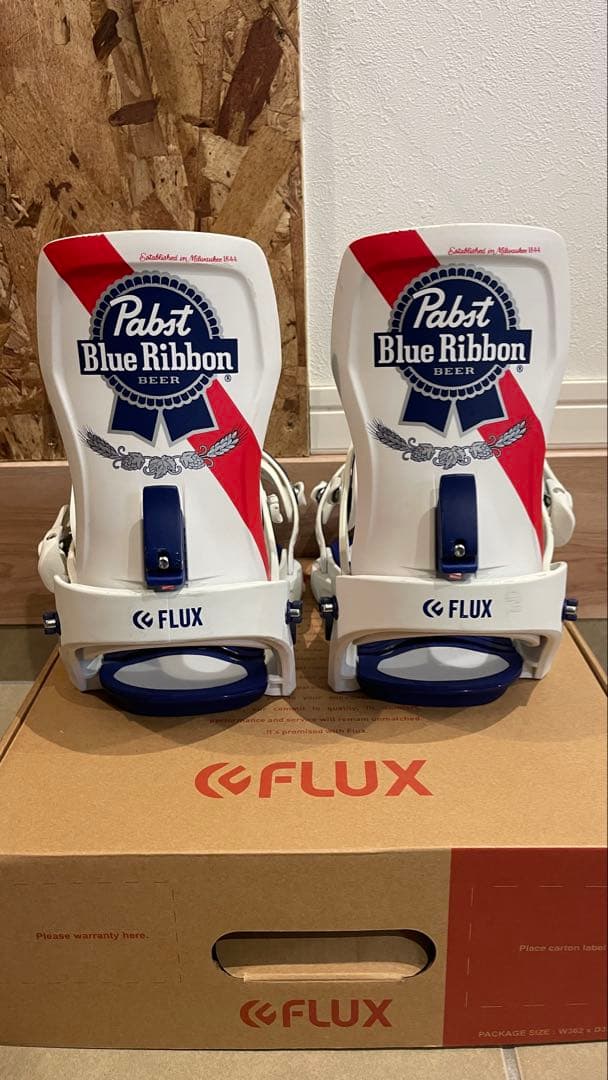 FLUX XF Pabst Blue Ribbon スノーボードビンディング