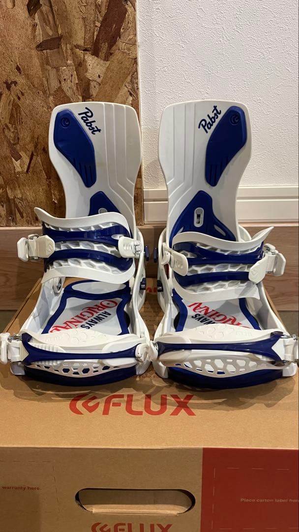 FLUX XF Pabst Blue Ribbon スノーボードビンディング