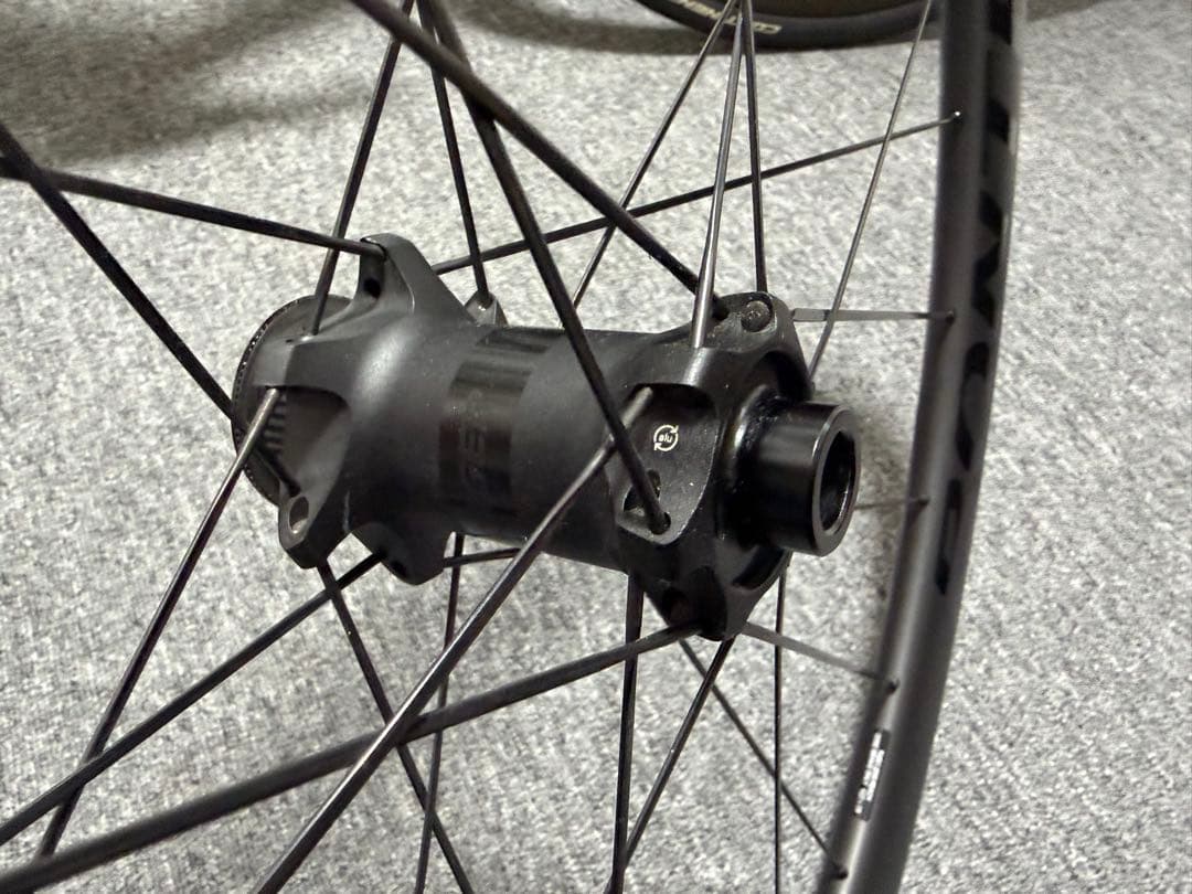 Bontrager aeolus pro 3 カーボン DB