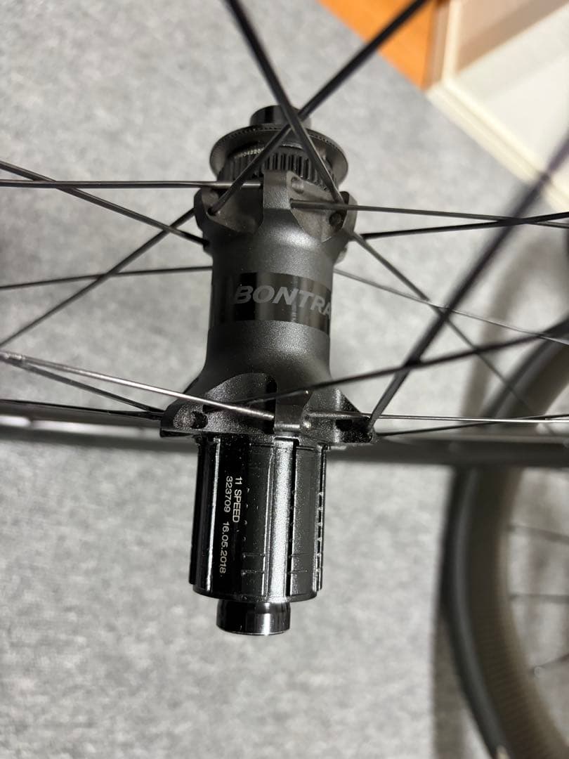 Bontrager aeolus pro 3 カーボン DB