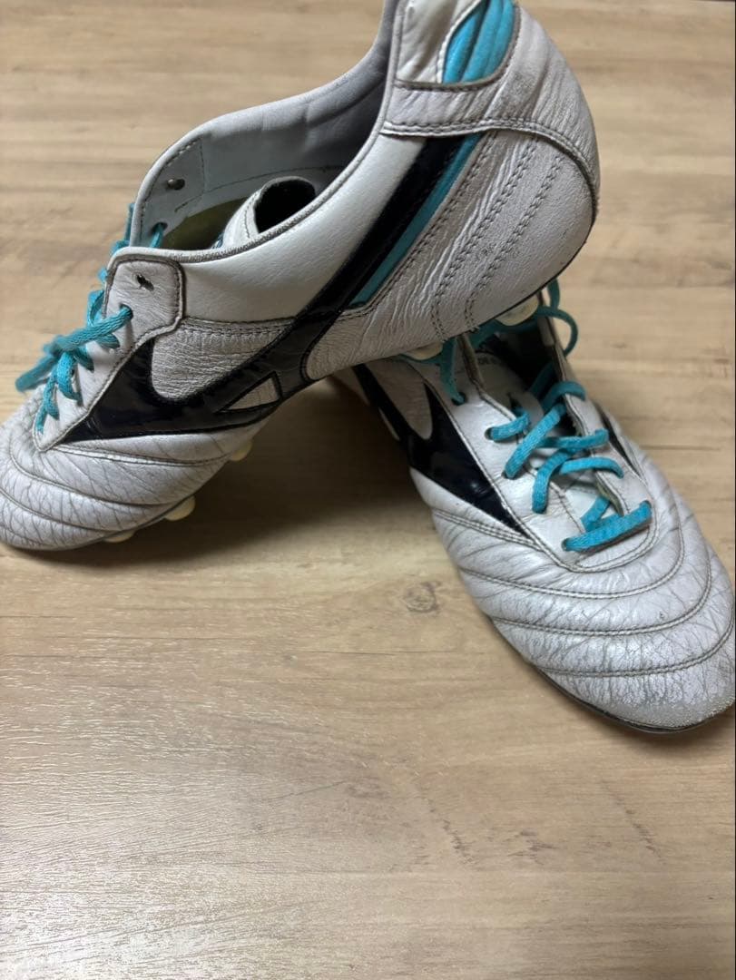 日本未発売 海外限定カラー MIZUNO ミズノ モレリア2japan ＋ネオ3