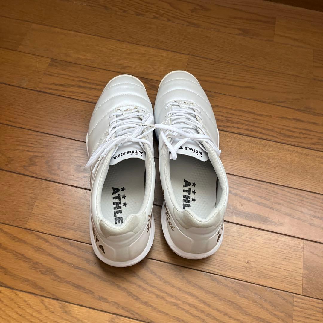 【美品】ATHLETA O Rei ホワイト フットサルシューズ