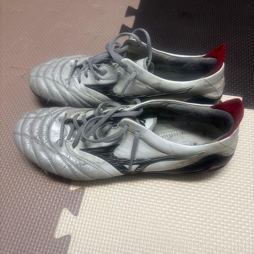 Mizuno モレリア