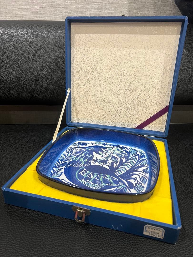 箱有 ロイヤルコペンハーゲン テネラ 鳥 スクエアプレート アルミニア 北欧雑貨