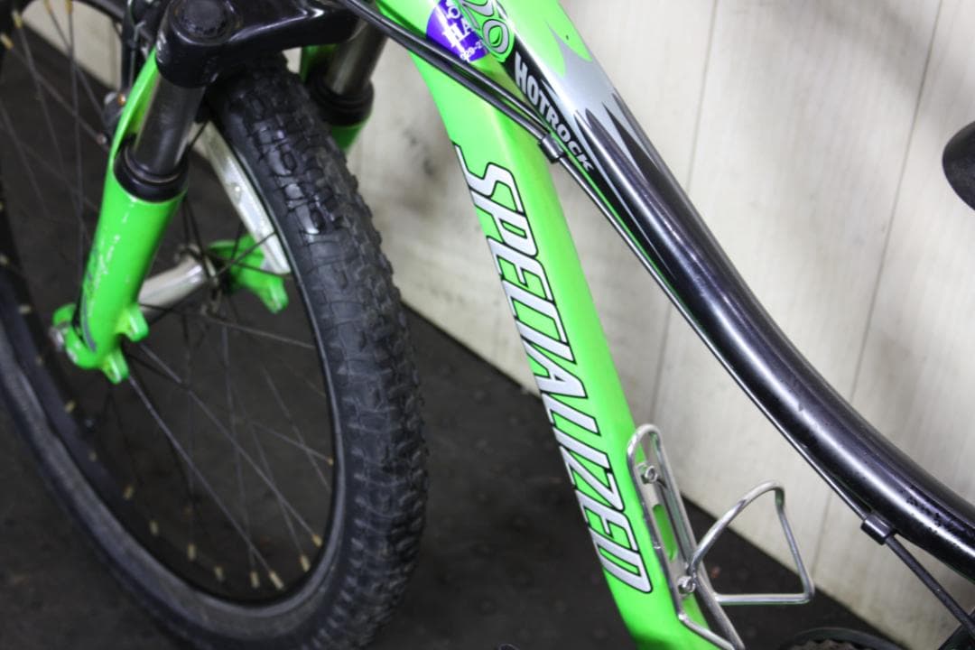 スペシャライズド HOTROCK20 20型 アルミ 6速 本格子供用MTB
