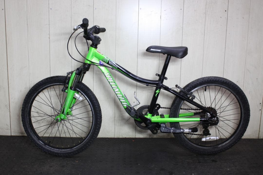 スペシャライズド HOTROCK20 20型 アルミ 6速 本格子供用MTB