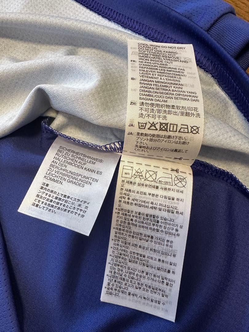 Y*様 【新品タグ付】サッカー 日本代表 2026 ホーム　ユニフォーム M 長