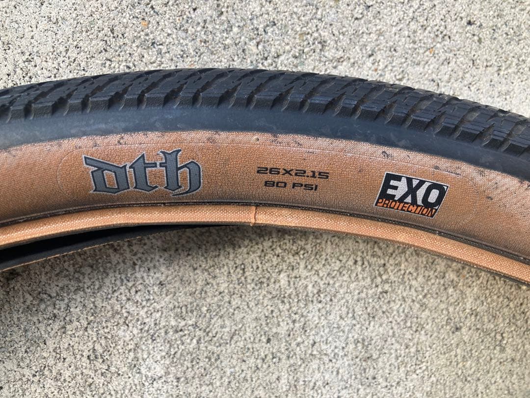 MAXXIS DTH 26X2.15 タイヤ ２本セットold MTB