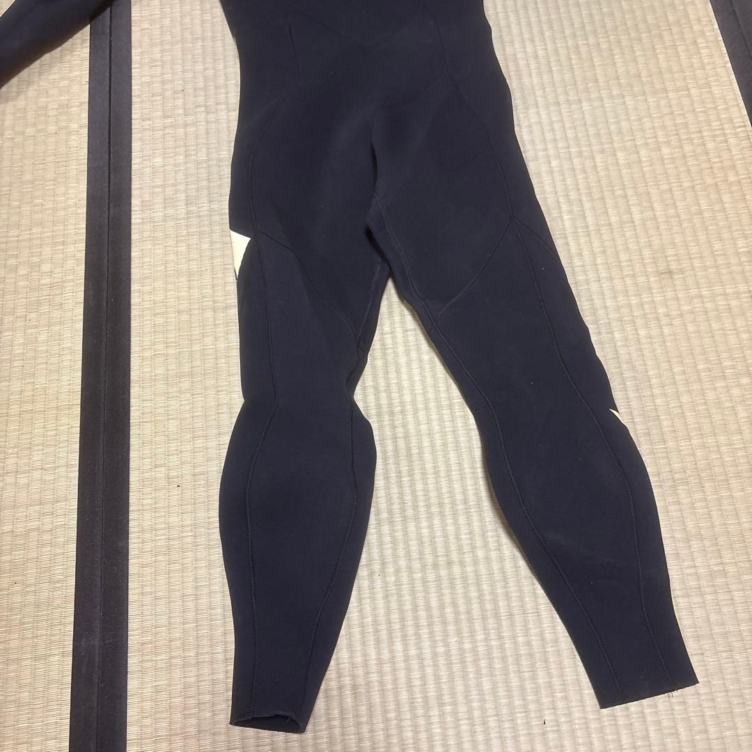 XCEL ウェットスーツ 膝パッド付き