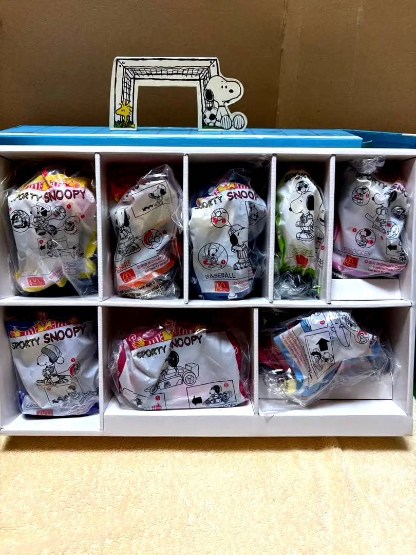マクドナルド スポーティー スヌーピー フィギュアセット