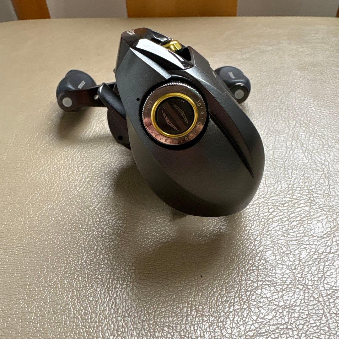 Daiwa STEEZ 100H 新品未使用　SV103スプール付き