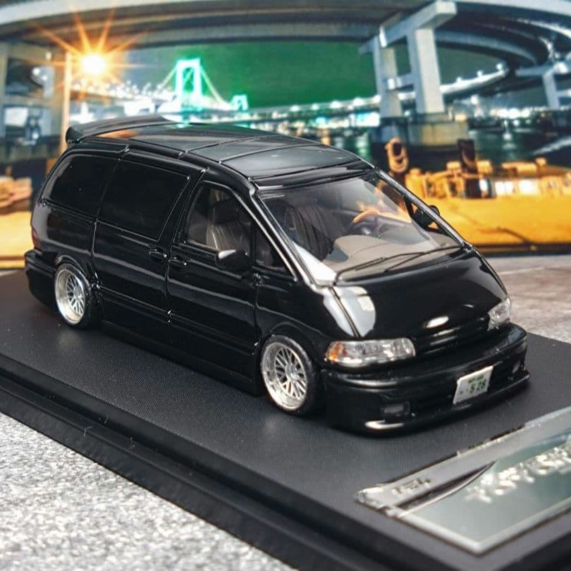 【カスタム品】MORTAL 1/64 トヨタ エスティマ FABULOUS仕様