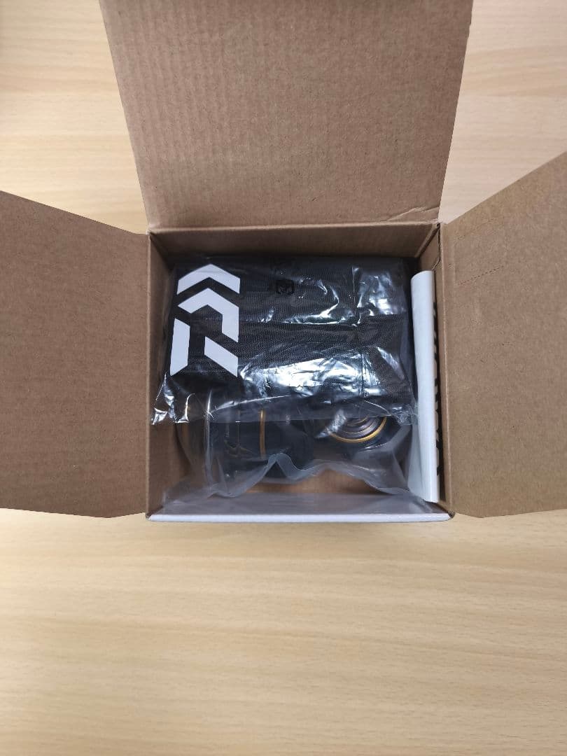 Daiwa 21CALDIA LT 2500S-XH スピニングリール