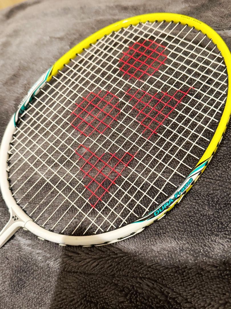【美品】YONEX MUSCLEMEGA B-700