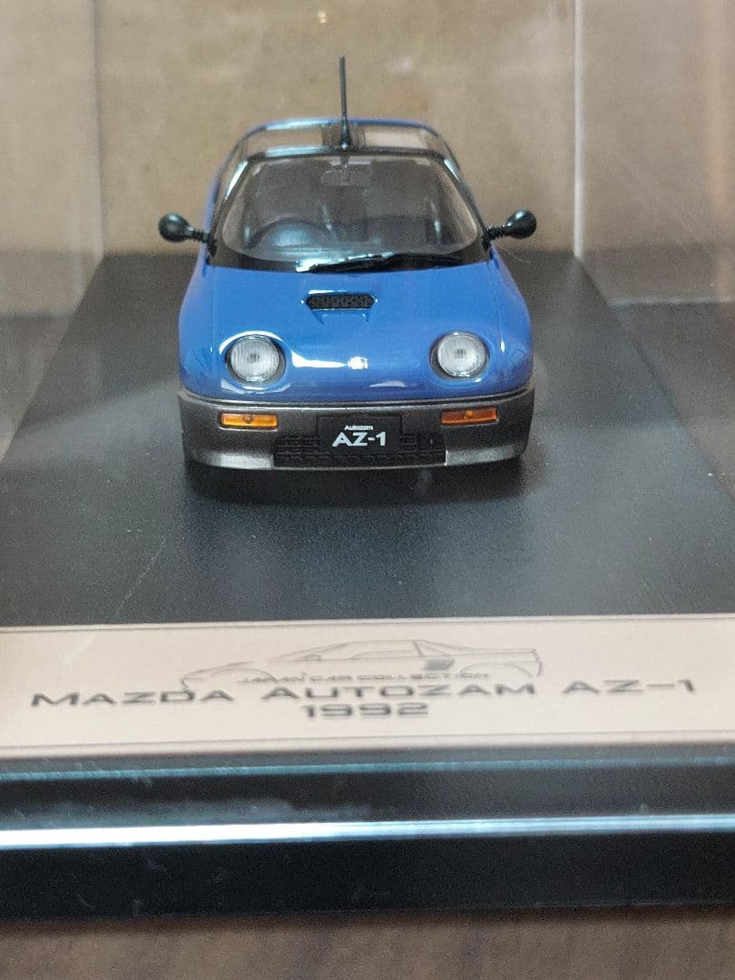 フィガロ&マツダAZ１（国産名車）1/43ミニカー２台セット