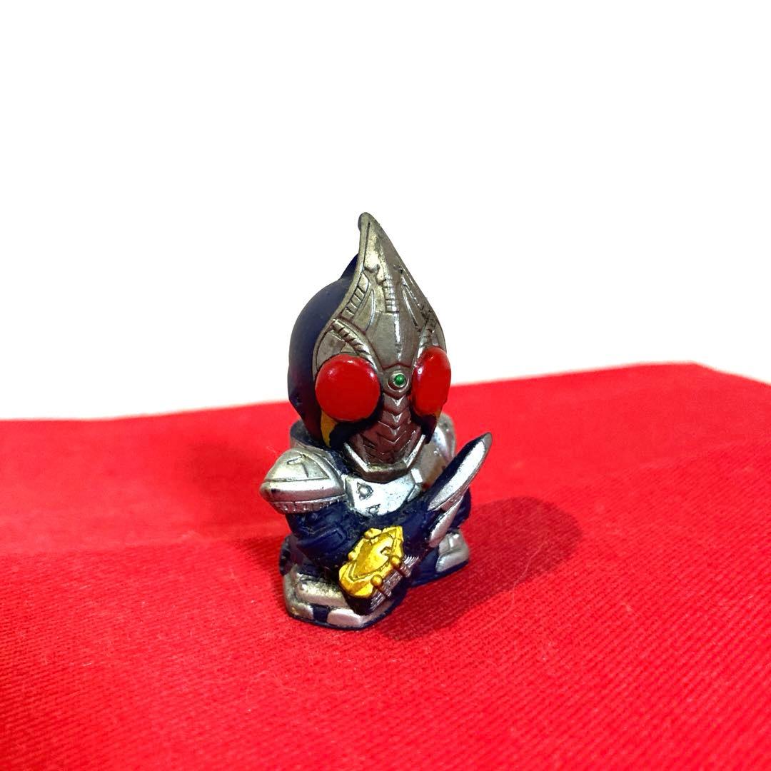 仮面ライダー剣 剣崎一真 フィギュア 当時物 SHF 真骨彫 希少 ラウズ 青金