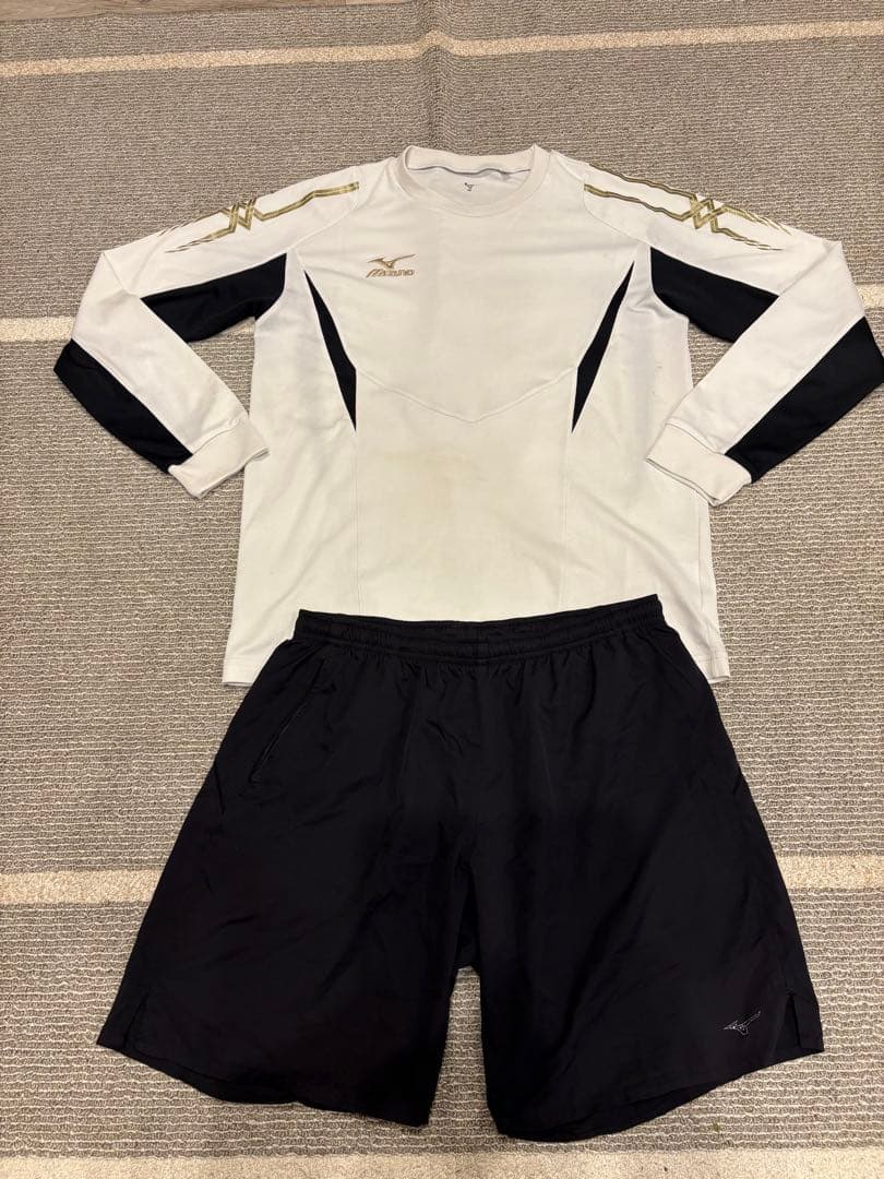 早い者勝ち　MIZUNO ミズノ　4点セット　ピステ　長袖　短パン