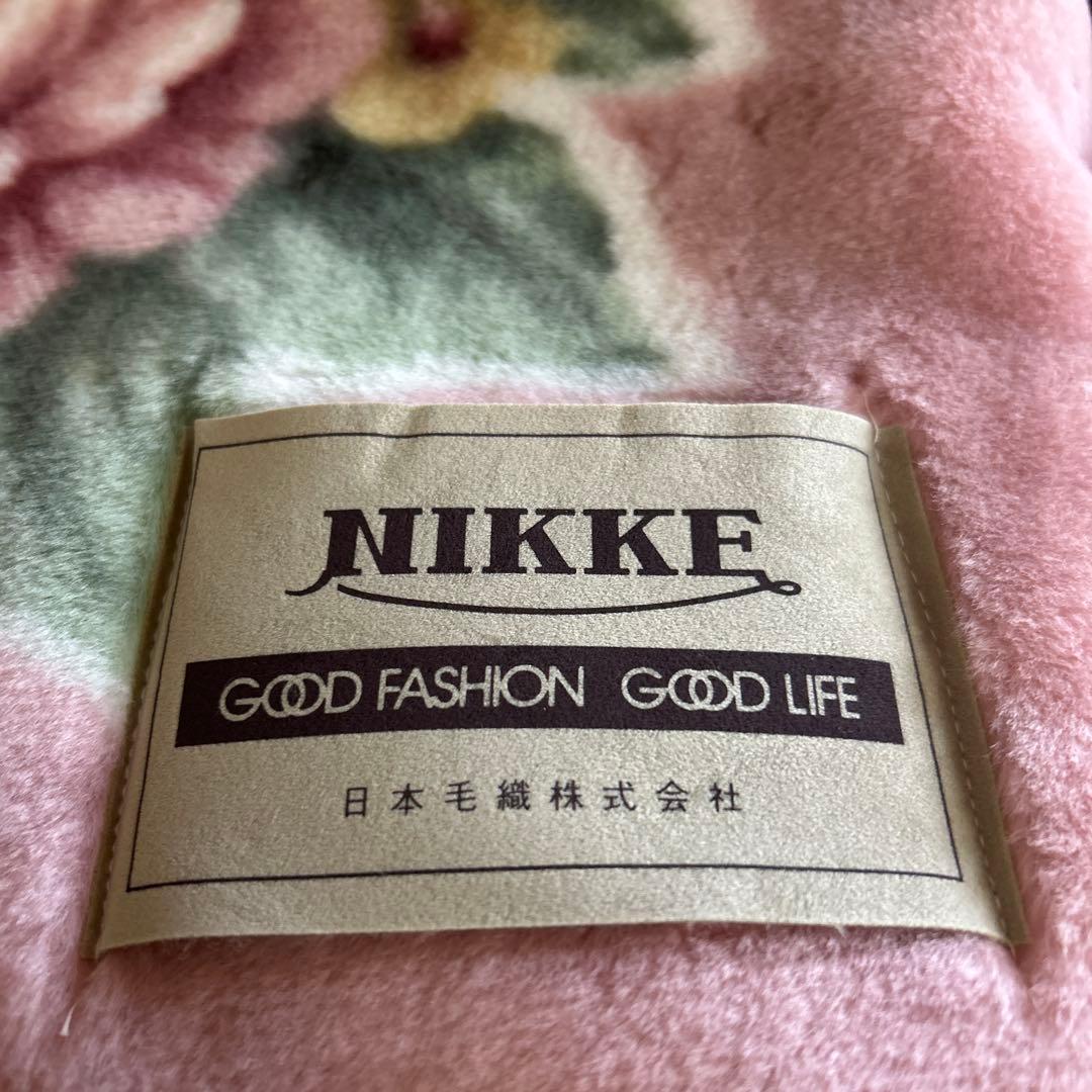 NIKKE ニッケ　アクリル毛布　シングル　ピンク