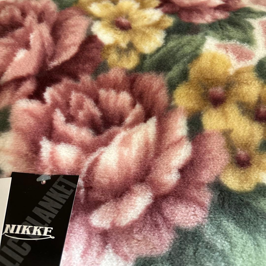 NIKKE ニッケ　アクリル毛布　シングル　ピンク