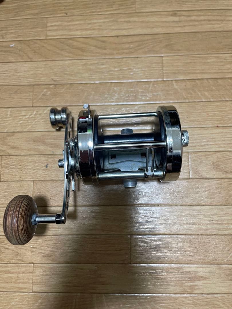 アブガルシ　アンバサダー　10000CL リール　両軸