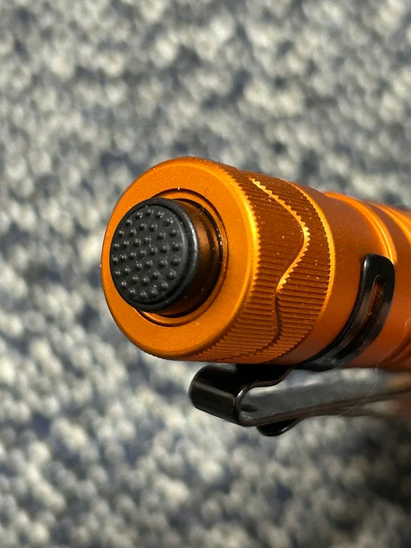 OLIGHT (オーライト) i5R EOS オレンジ