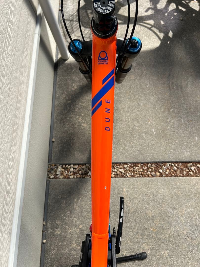 【超美品】MONDRAKER DUNE M size モンドレイカー