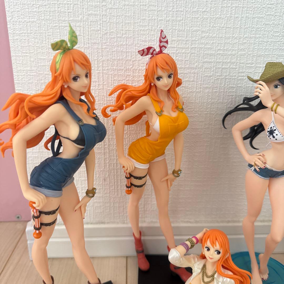 ONE PIECE ワンピース 水着 フィギュア セット 7体 GLITTER