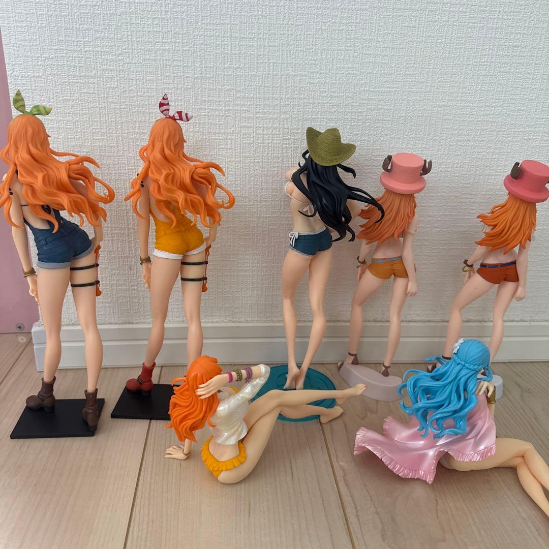 ONE PIECE ワンピース 水着 フィギュア セット 7体 GLITTER