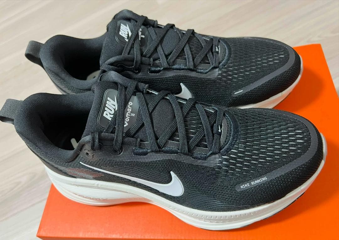 ナイキ ボメロ 18 Nike Vomore 18 メンズ 26.0cm