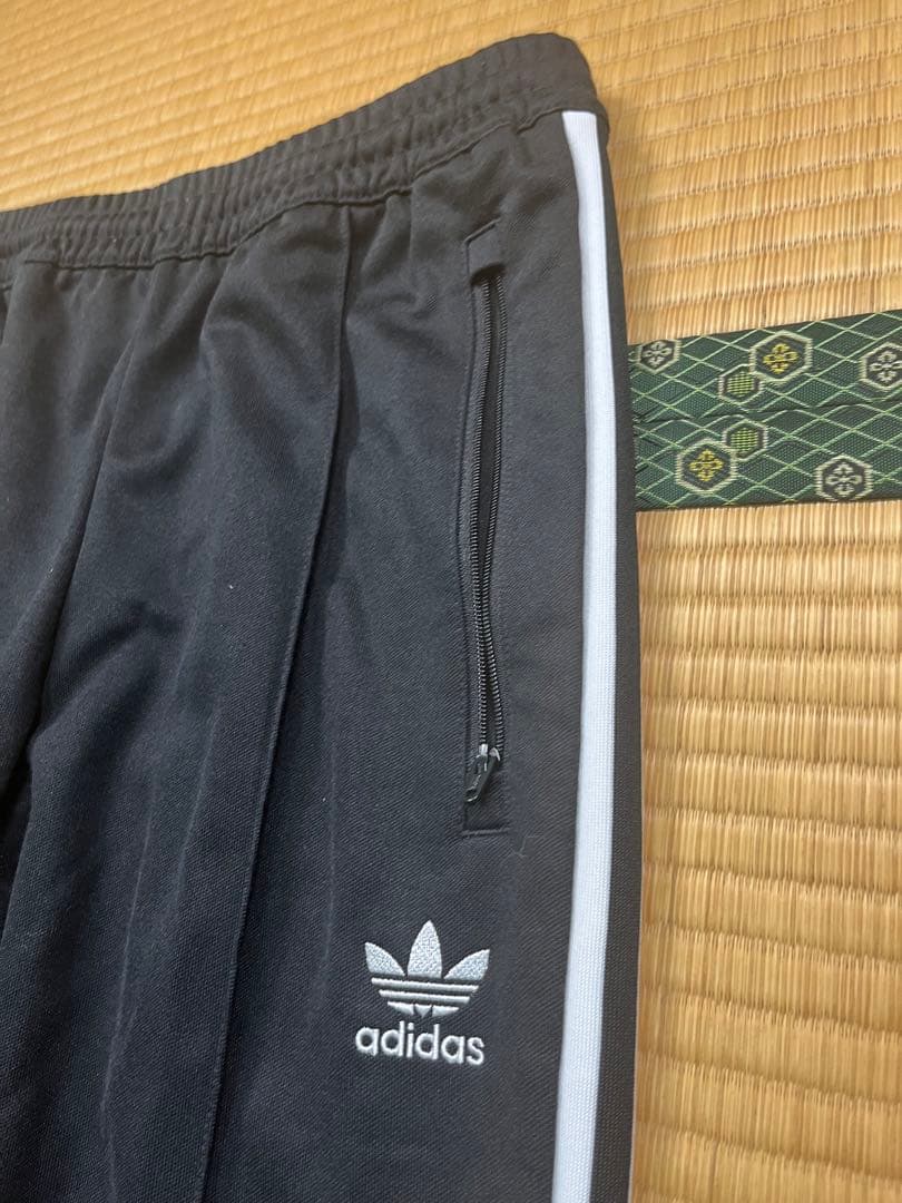 adidas BECKENBAUER 刺繍ロゴ　トラックパンツ