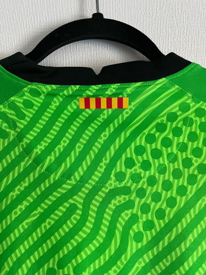 サッカー　バルセロナ 20/21 ユニフォーム 長袖ゴールキーパー