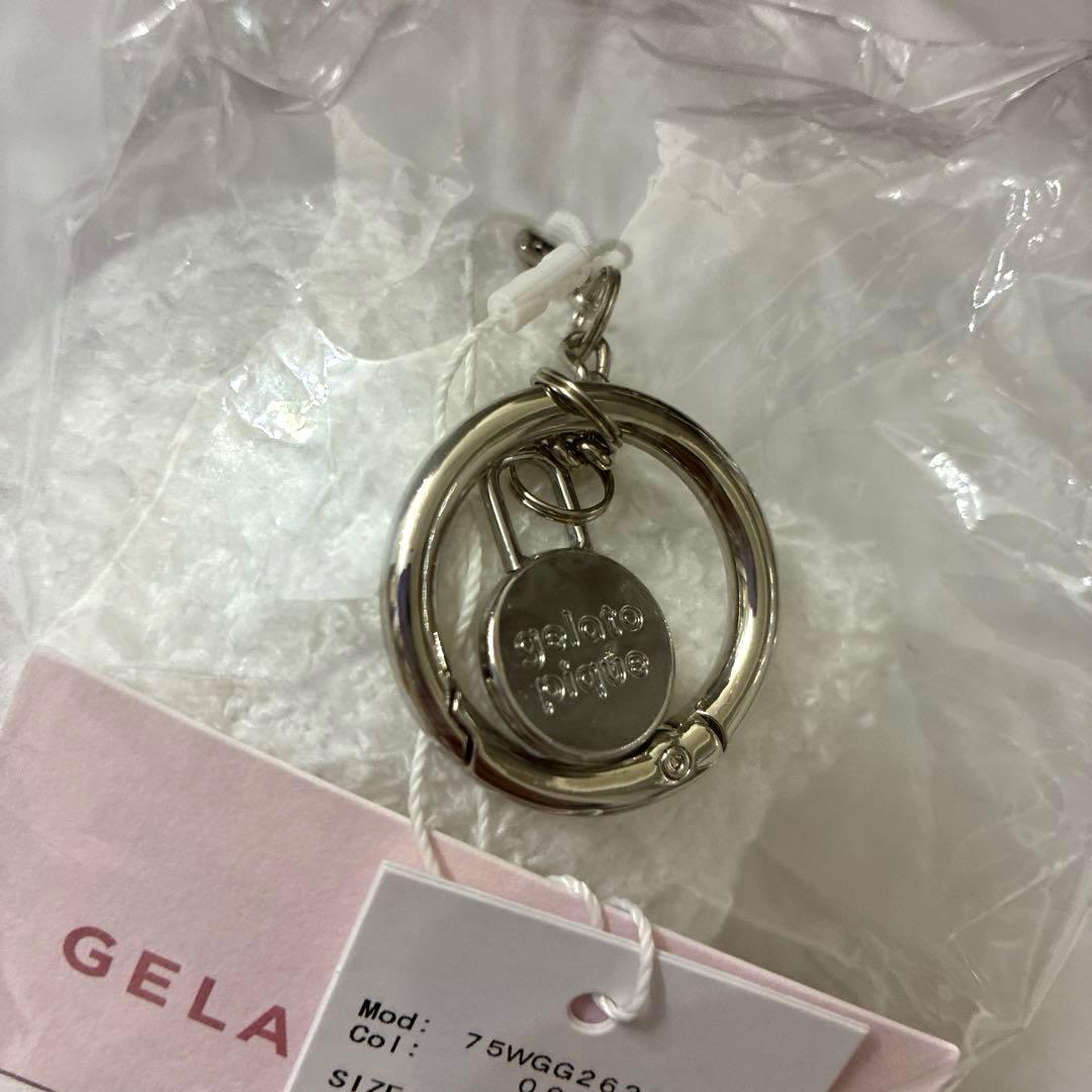 サンリオハウス　ジェラピケ　ベビモコぬいぐるみキーチャーム　キティ