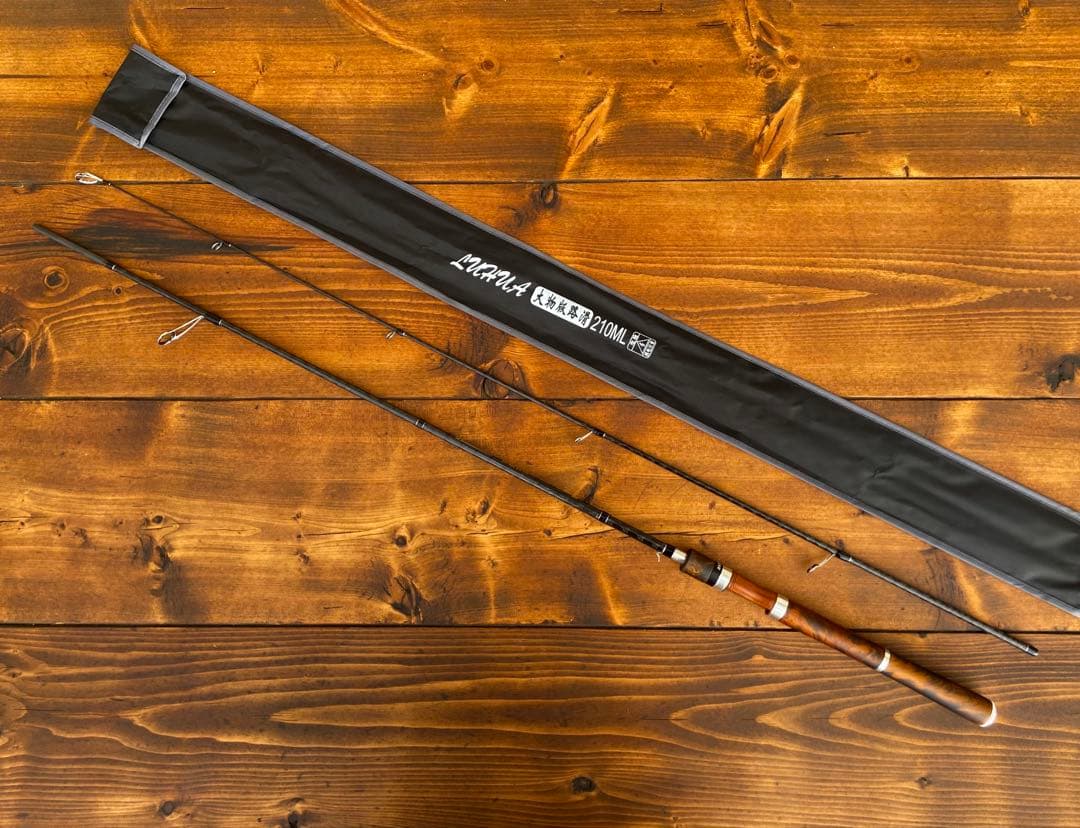 スピニングロッド　7ft ML バスロッド　バス釣り　トラウト　ウッドグリップ