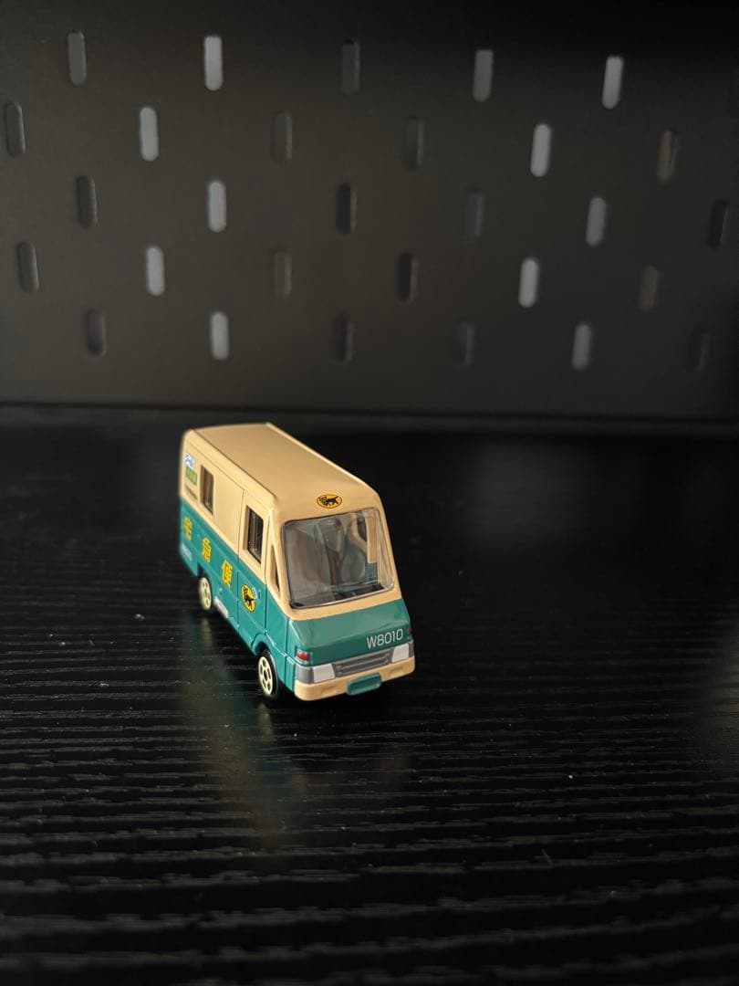 【新品】ヤマト運輸 トミカサイズミニカー　ウォークスルー　W8010号車