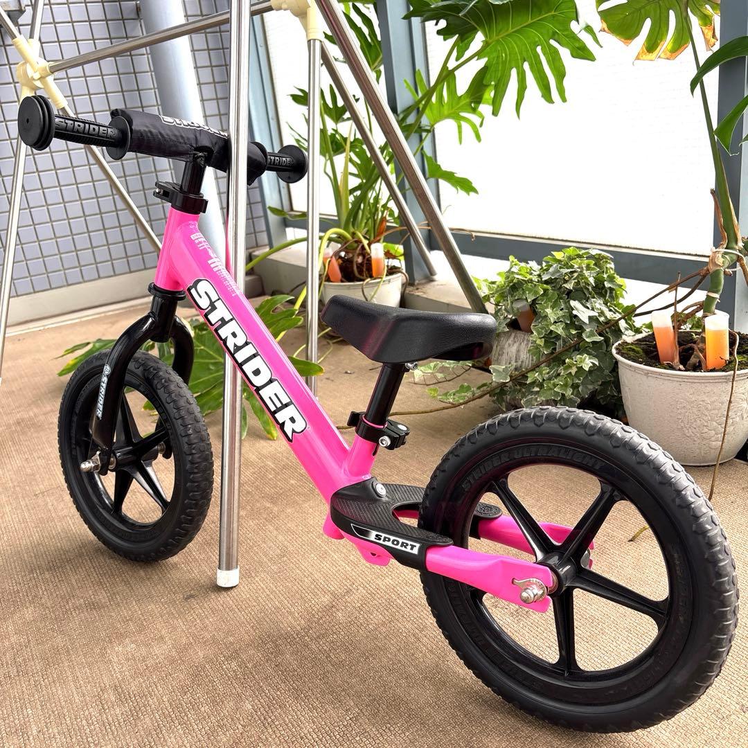 専用　ストライダー　12