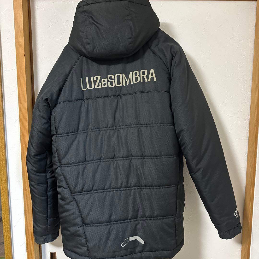 Luz e Sombra ダウンジャケット、パンツセット