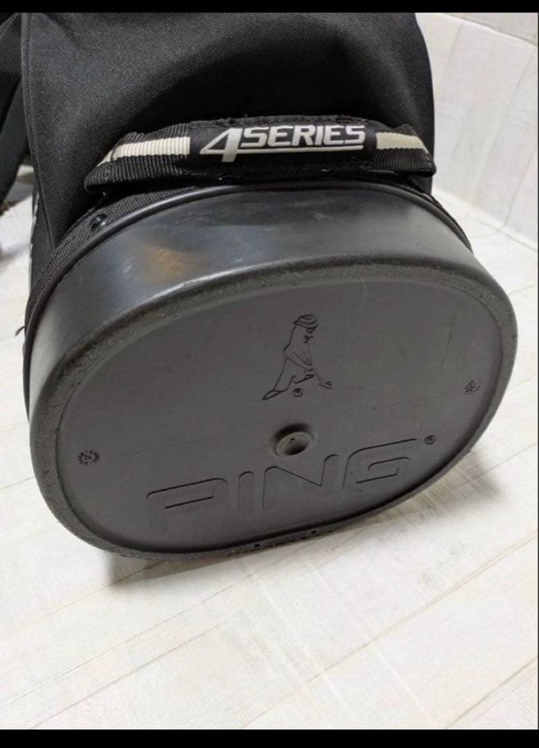 PING E2 ブラックキャディバッグ