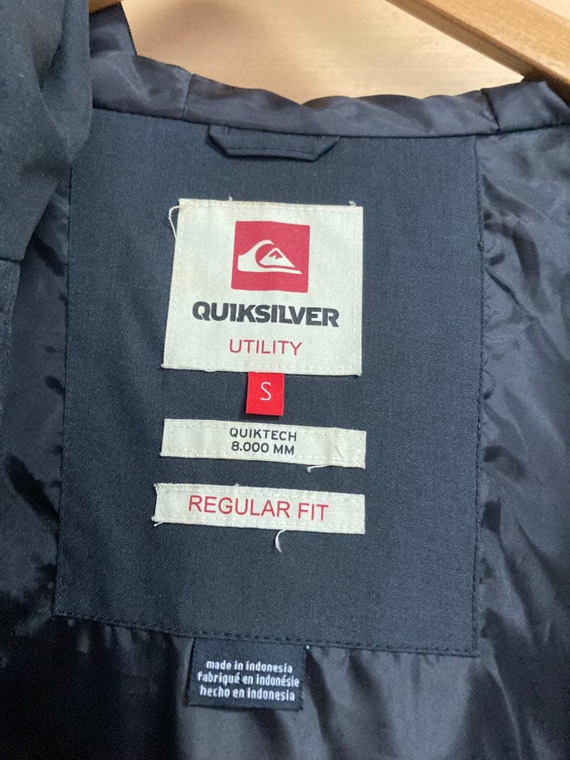 QUIKSILVER スノーボードウェア上下セット　おまけ付き　BURTON
