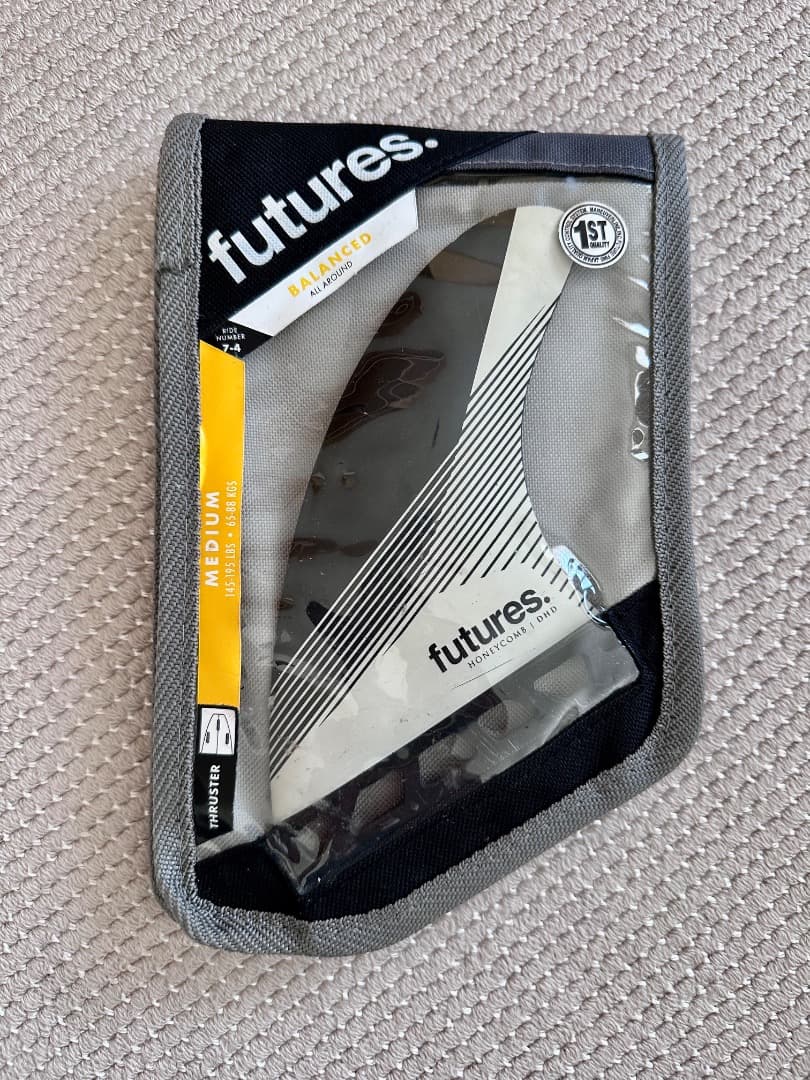 futures DHD Medium サーフボードフィン 5.3