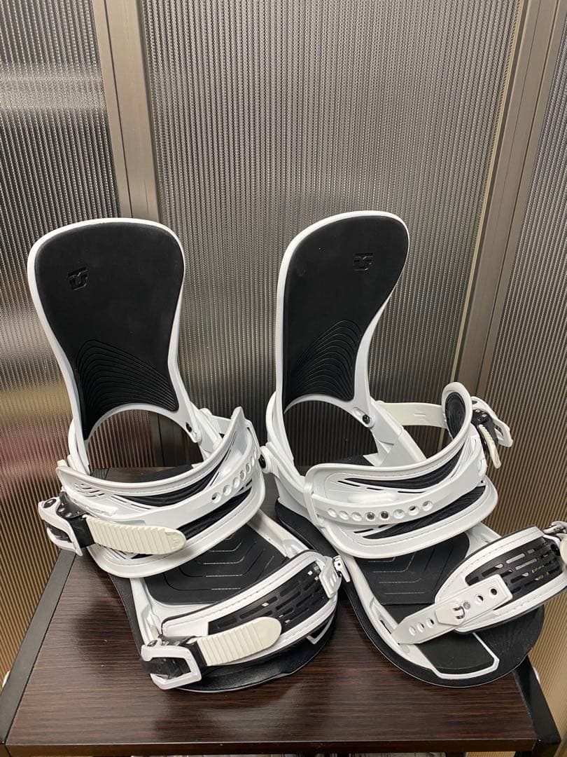 kkk様　UNION ULTRA M ホワイト 24-25 ユニオン ウルトラ