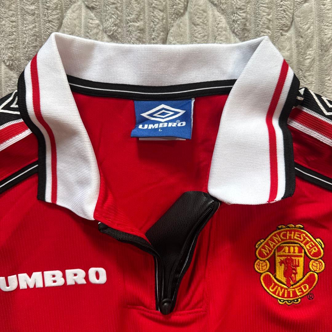 Manchester United Umbro サッカーシャツLポロシャツレッド