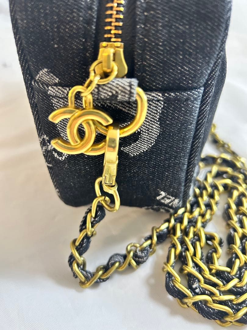CHANELシャネル　ノベルティ デニム ショルダーバッグ　未使用品