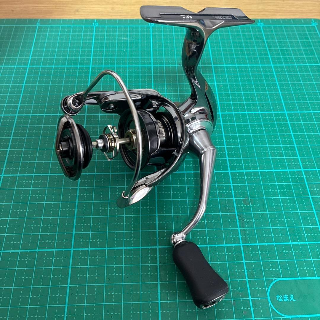 22イグジスト SF2500SS-H 本体のみ スプール無し 美品