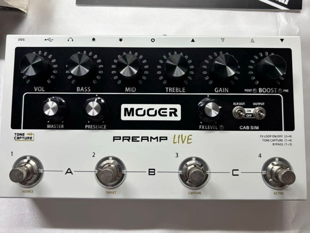 【ほぼ未使用】MOOER PREAMP LIVE ギターエフェクター
