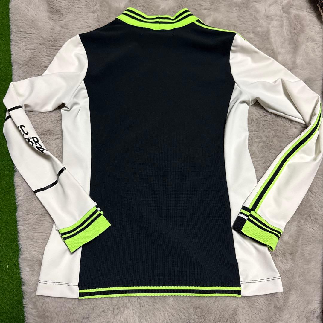 ディセンバーメイ　　Hybrid cutting mock neck /Sサイズ