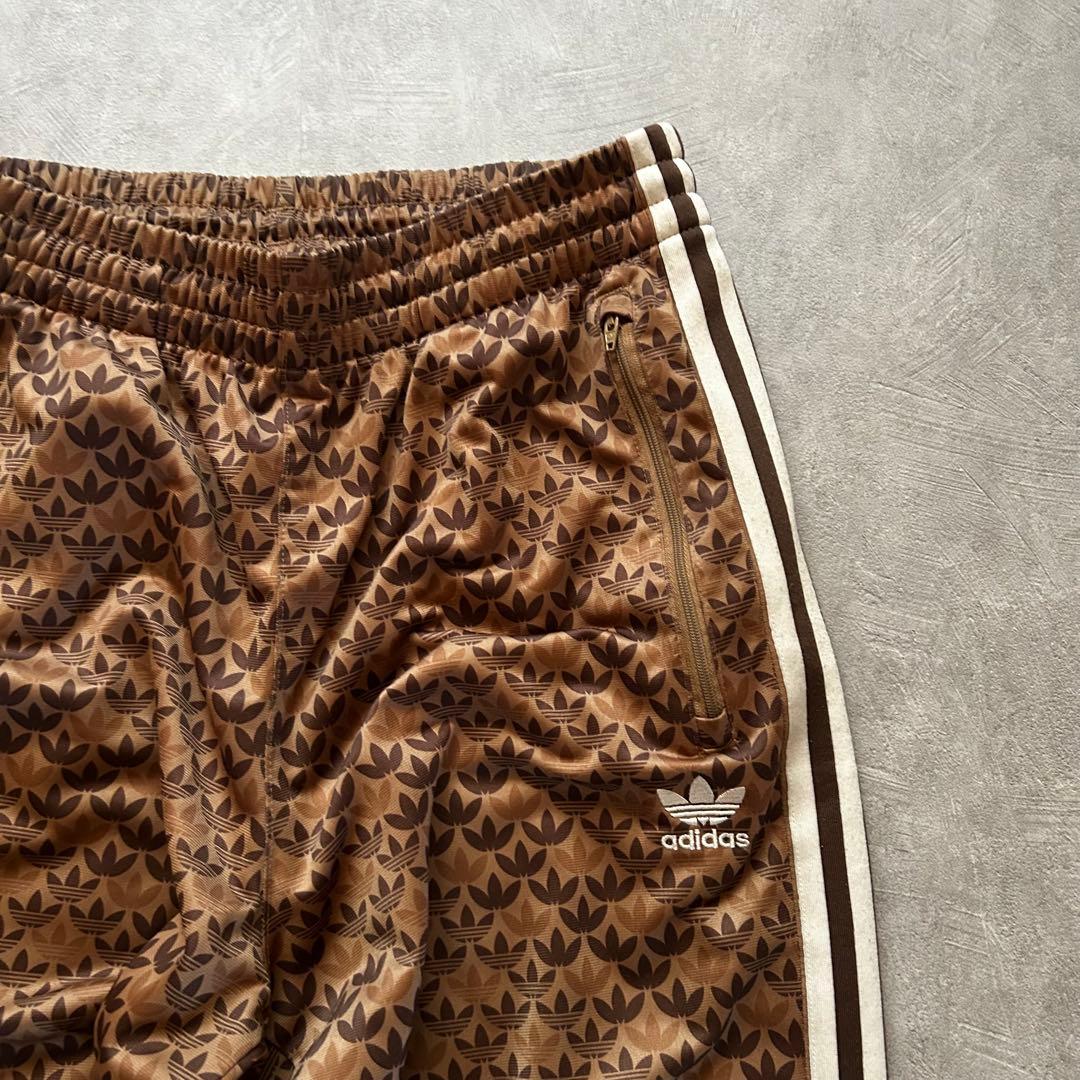 ウォーキング・ランニングウェア adidas monogram track pants y2k brown