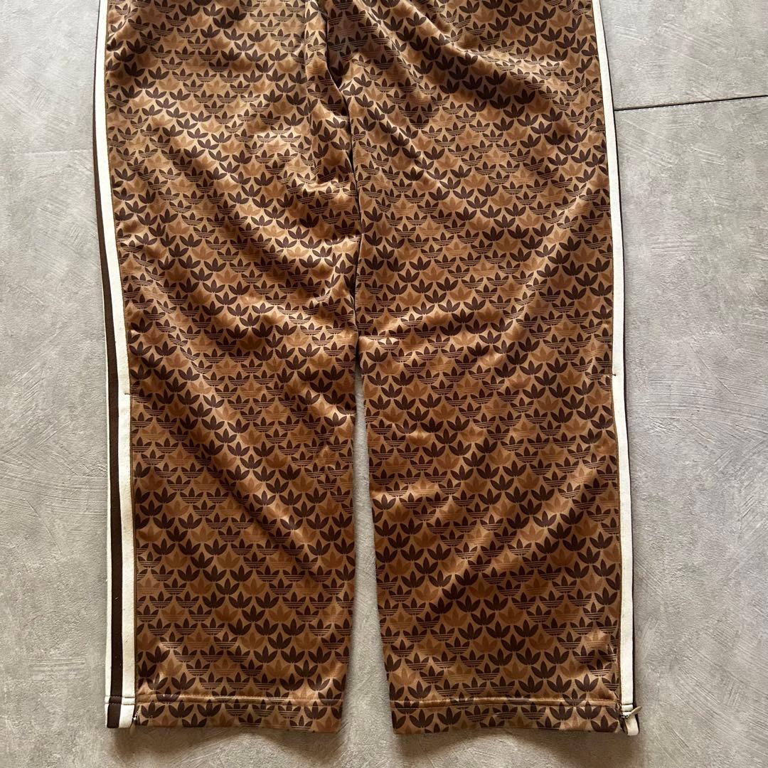 ウォーキング・ランニングウェア adidas monogram track pants y2k brown