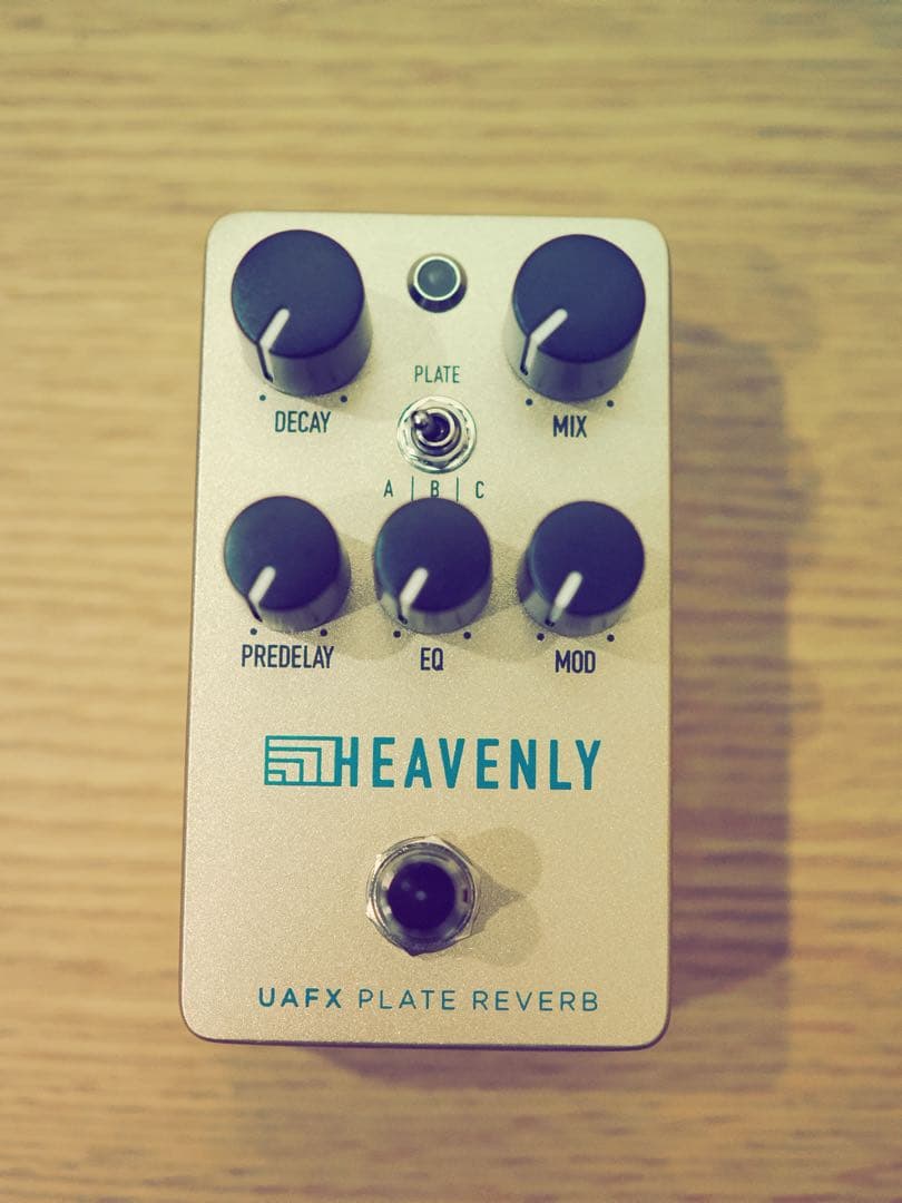 ギター UNIVERSAL AUDIO Heavenly Plate Reverb