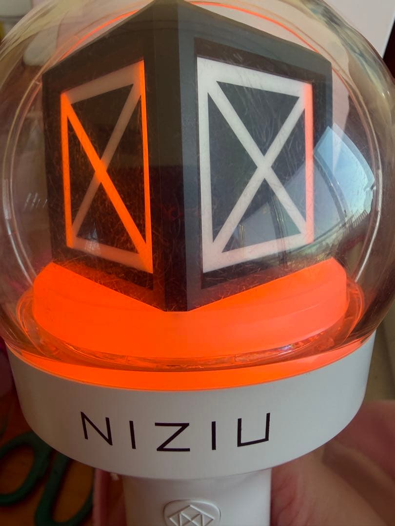 NiziUペンライト 充電器付き