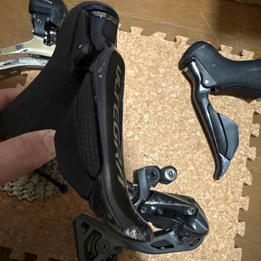 Shimano ULTEGRA Di2 R8070電動油圧ディスクコンポーネント